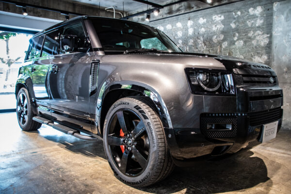 ディフェンダー 110 X 3.0L D300 4WD