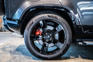 ディフェンダー 110 X 3.0L D300 4WD