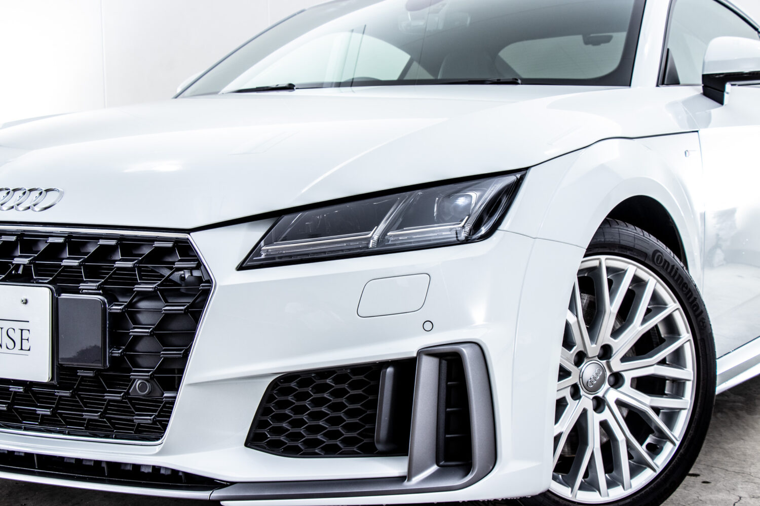 TT クーペ 45 TFSI クワトロ Sライン 4WD