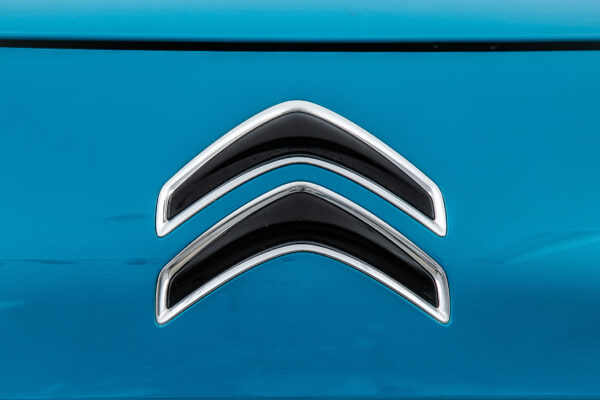 C4 カクタス 1.2 200台限定車