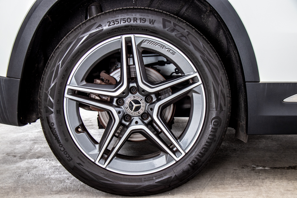 GLA200d 4MATIC