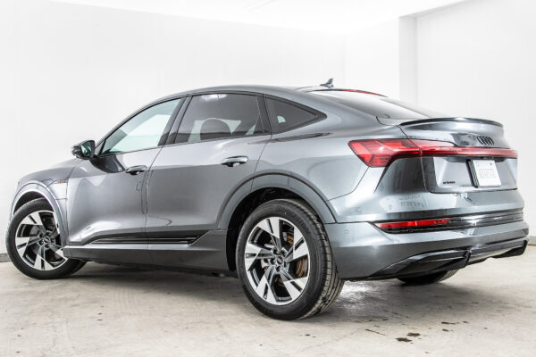e-tron スポーツバック 50クワトロ Sライン 4WD