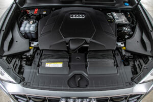 Q8 55TFSI クワトロ デビューPKG Sライン 4WD