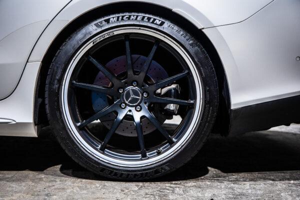 GT53 4マチック+ 4WD
