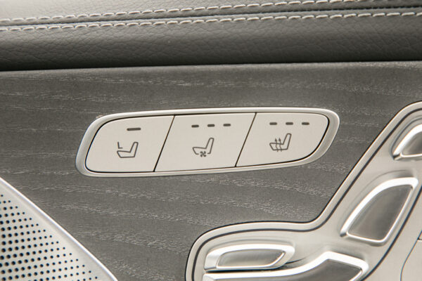 GT43 4マチック+ AMG RIDE CONTROL+ 4WD