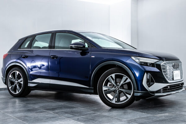 Q4 e-tron40 Sライン