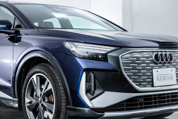 Q4 e-tron40 Sライン