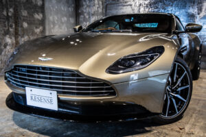 DB11 ヴォランテ V8