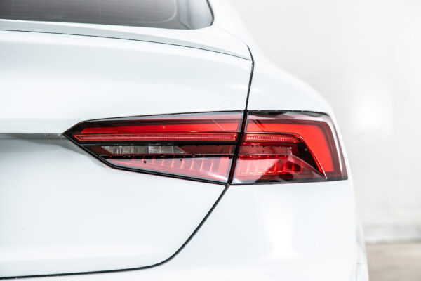 S5スポーツバック3.0 4WD