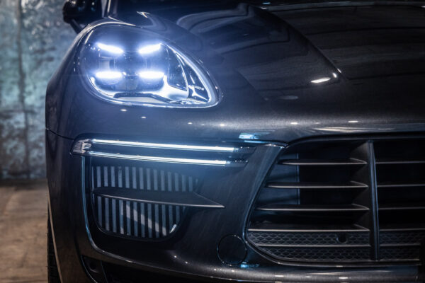 マカン ターボ PDK 4WD