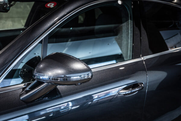 マカン ターボ PDK 4WD