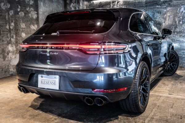 マカン ターボ PDK 4WD