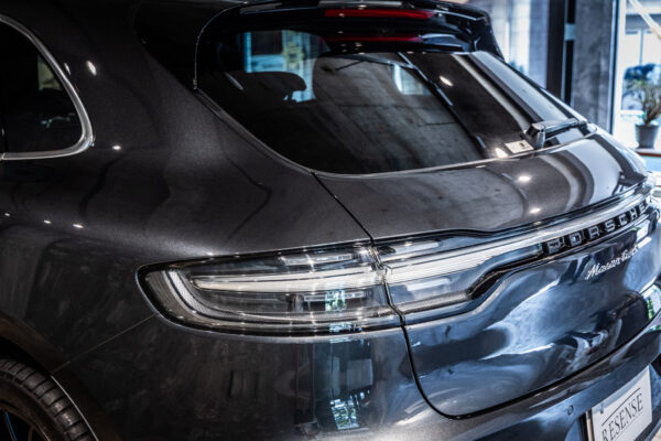 マカン ターボ PDK 4WD