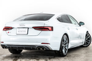 S5スポーツバック3.0 4WD
