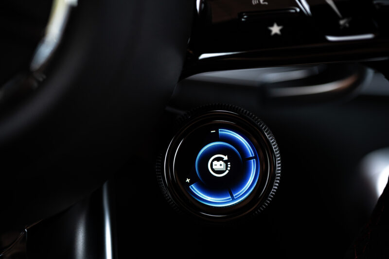 メルセデスAMG GT 63 S Eパフォーマンス　GT4ドアクーペに電動化モデル　3340万円