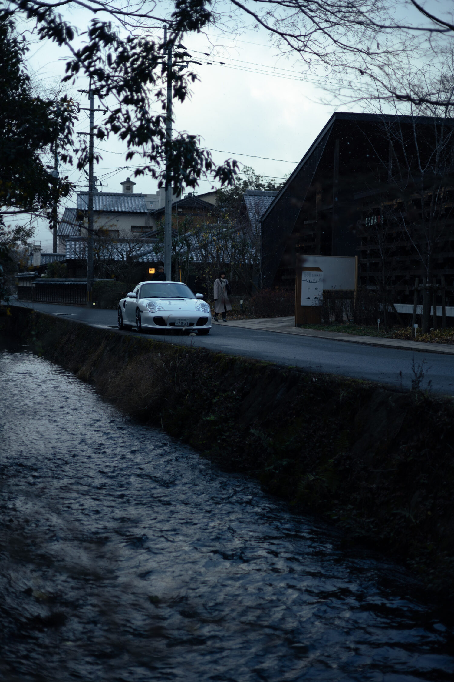 ポルシェ911ターボ・ゲンバラ・エアロ（4WD/5AT）あなたは車が好きですか？