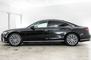 A8 55 TFSI クワトロ 4WD