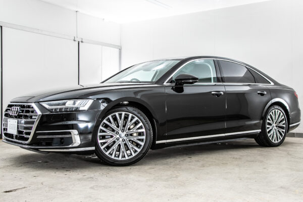 A8 55 TFSI クワトロ 4WD
