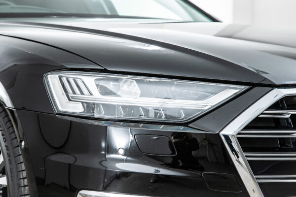 A8 55 TFSI クワトロ 4WD