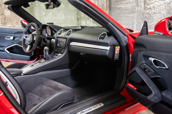 718ボクスター GTS 6MT 左H