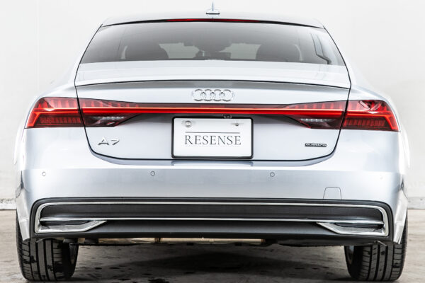 A7 スポーツバック 40 TDI クワトロ 4WD