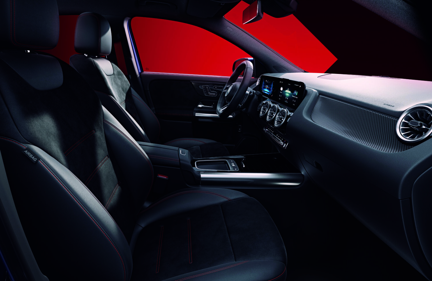 新型「GLA」と「GLB」にAMG35 4マティック　メルセデスAMGが内外装を刷新