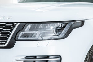 レンジローバー AUTOBIOGRAPHY (ディーゼル258PS) 4WD