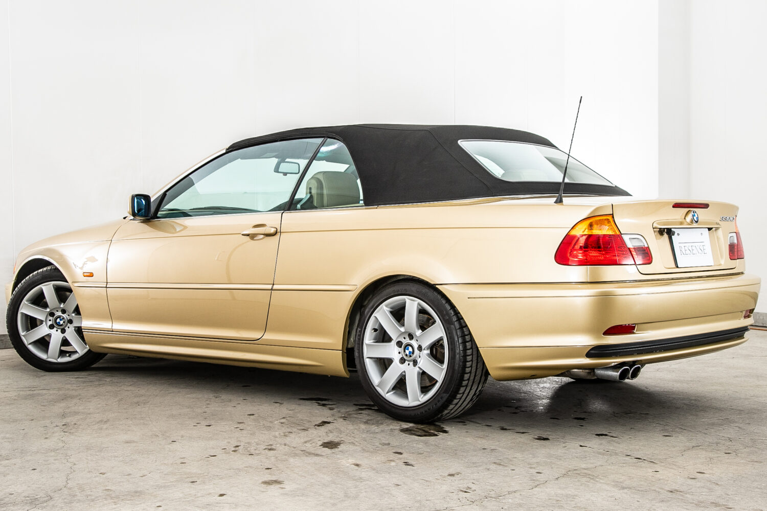 330 Ci カブリオレ
