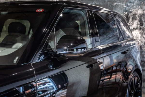 レンジローバー スポーツ ローンチエディション 4WD