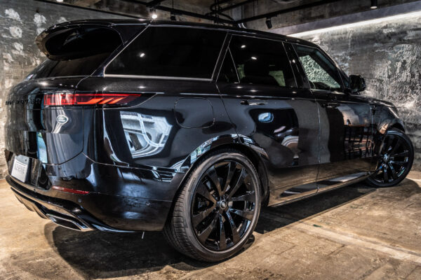 レンジローバー スポーツ ローンチエディション 4WD