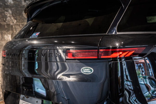 レンジローバー スポーツ ローンチエディション 4WD