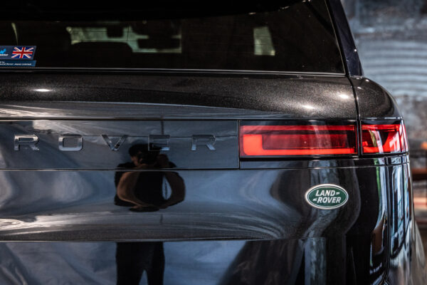 レンジローバー スポーツ ローンチエディション 4WD