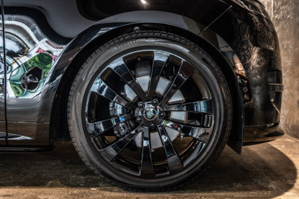 レンジローバー スポーツ ローンチエディション 4WD