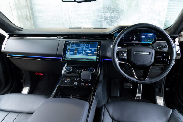 レンジローバー スポーツ ローンチエディション 4WD