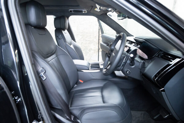 レンジローバー スポーツ ローンチエディション 4WD