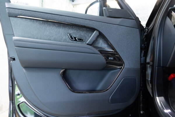 レンジローバー スポーツ ローンチエディション 4WD