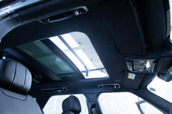 レンジローバー スポーツ ローンチエディション 4WD