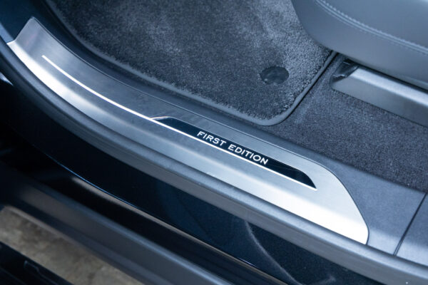 レンジローバー スポーツ ローンチエディション 4WD