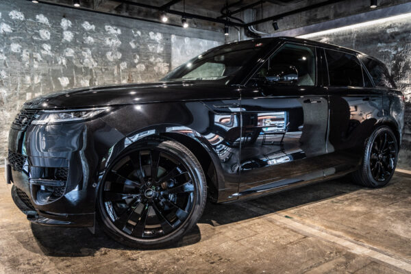 レンジローバー スポーツ ローンチエディション 4WD