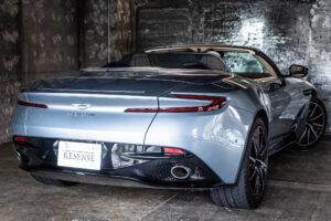 DB11 ヴォランテ V8