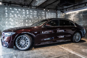 Sクラス S400d 4マチック AMGライン 4WD