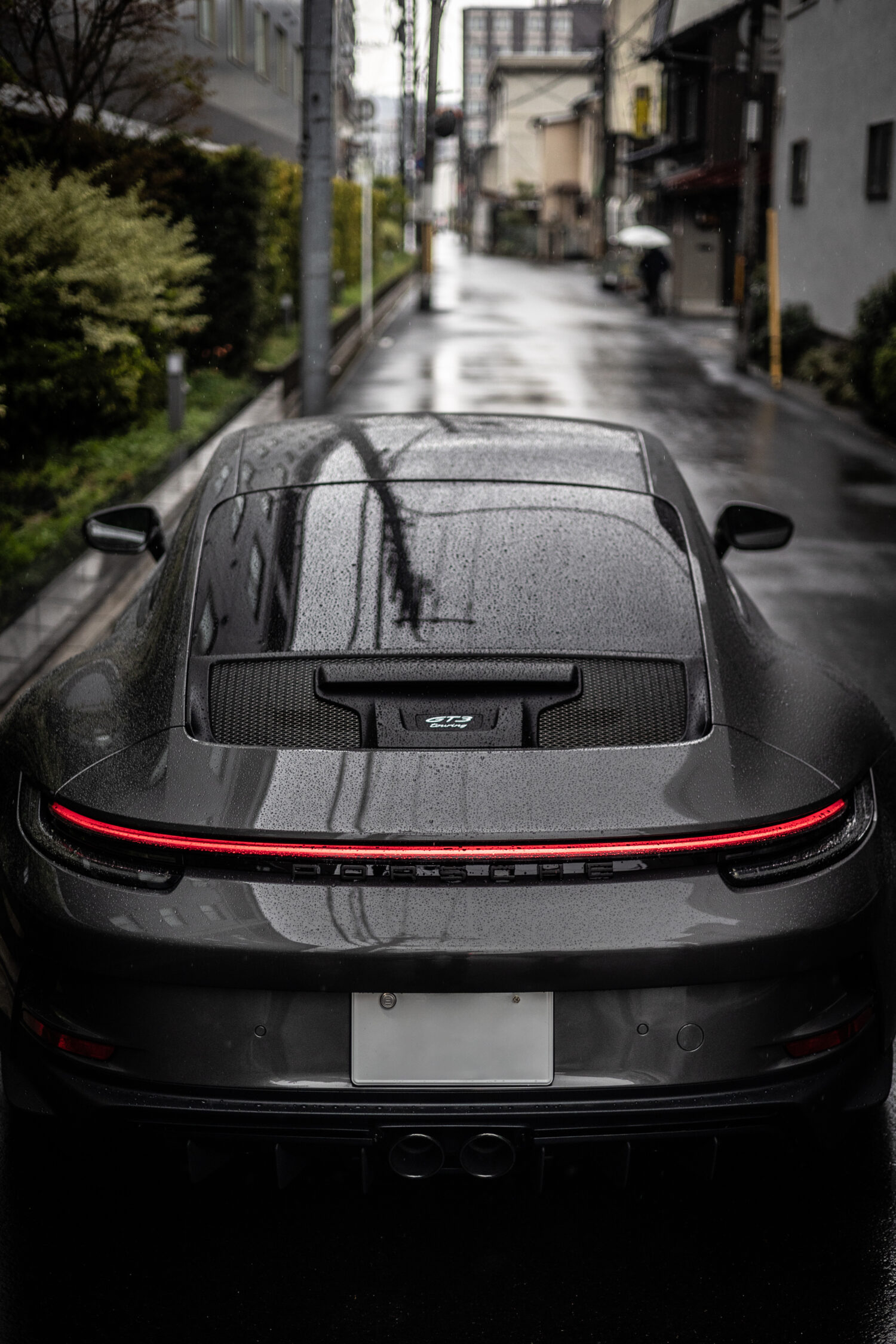 ポルシェ911 GT3ツーリングパッケージ（RR/7AT）ひけらかすことのない高性能