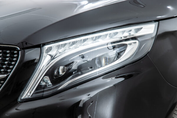 V220d アバンギャルド EXロング ブラックスイート ディーゼル ターボ