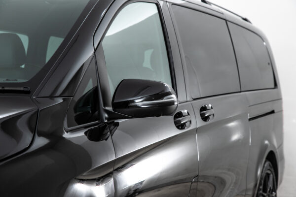 V220d アバンギャルド EXロング ブラックスイート ディーゼル ターボ