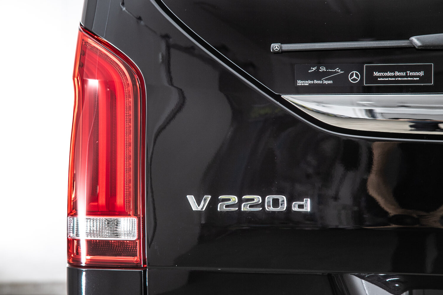 V220d アバンギャルド EXロング ブラックスイート ディーゼル ターボ