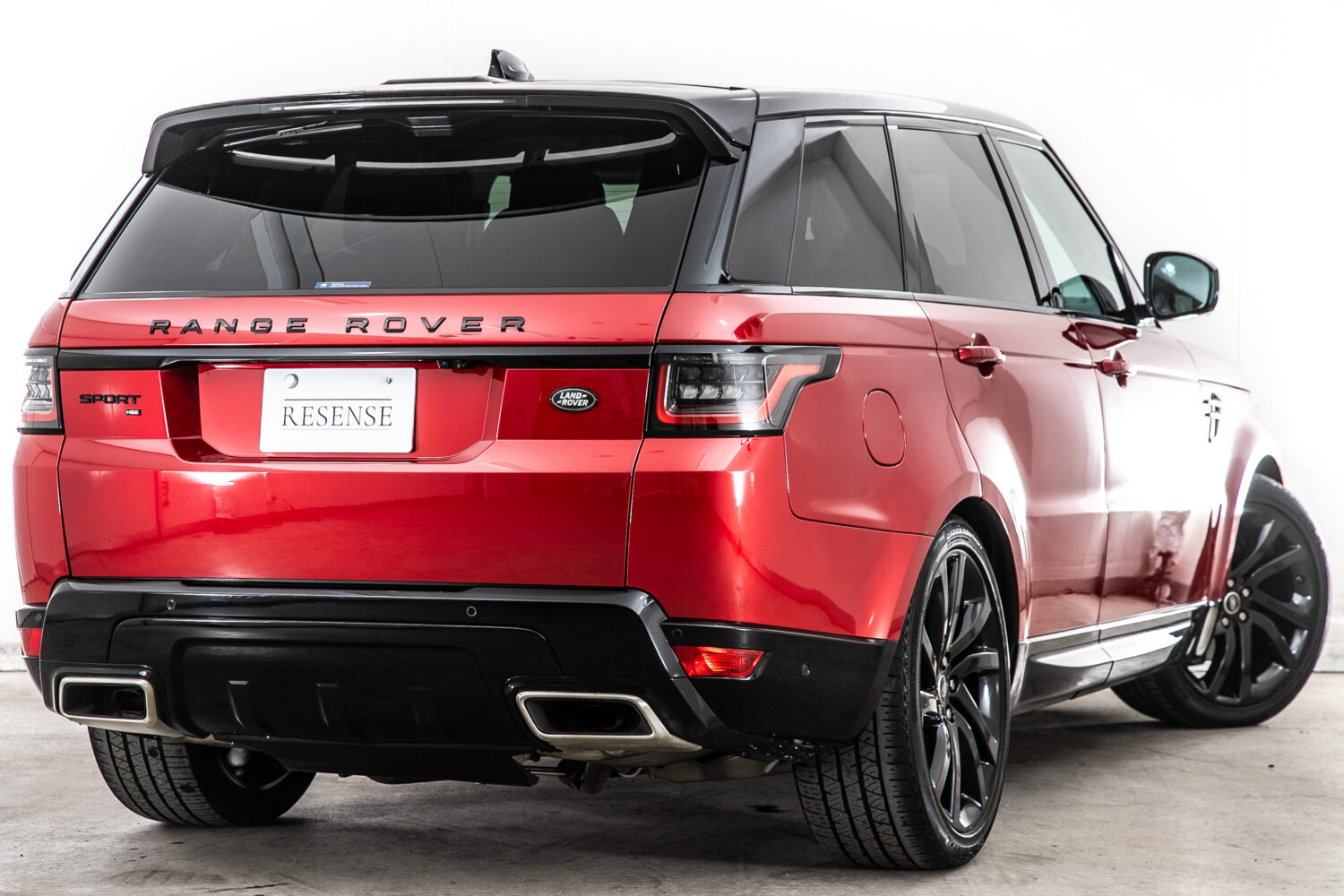 レンジローバースポーツ HSE (ディーゼル 300PS) 4WD