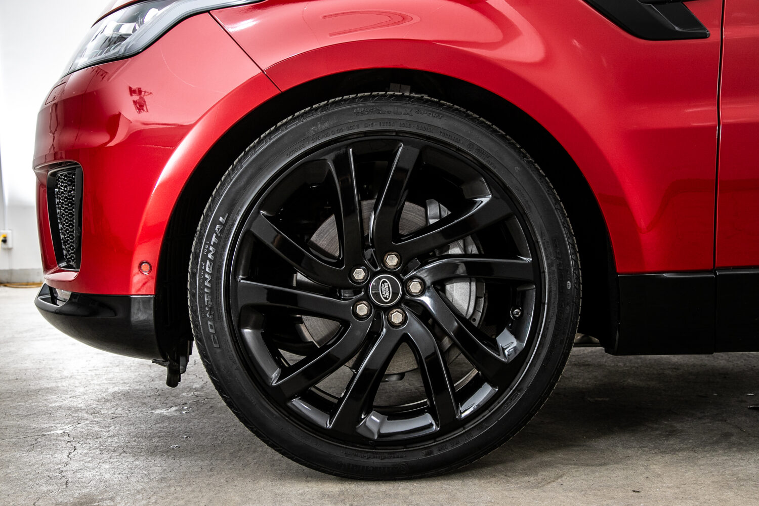 レンジローバースポーツ HSE (ディーゼル 300PS) 4WD