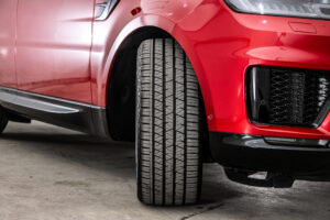 レンジローバースポーツ HSE (ディーゼル 300PS) 4WD