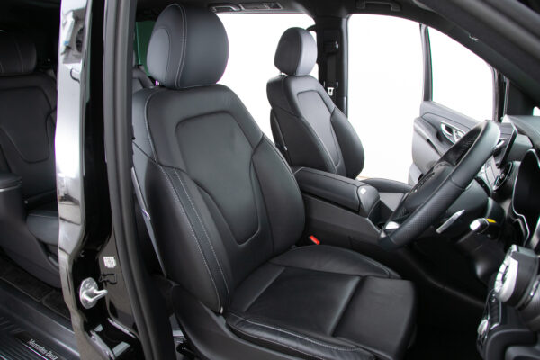 V220d アバンギャルド EXロング ブラックスイート ディーゼル ターボ