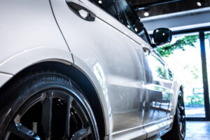 レンジローバースポーツ SVRカーボンED(5.0 575PS) 4WD